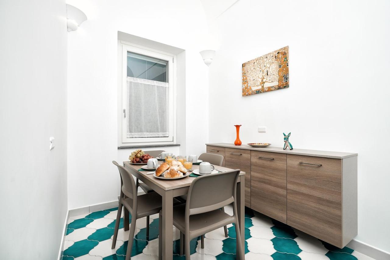 Casa Don Plinio Center Apartment